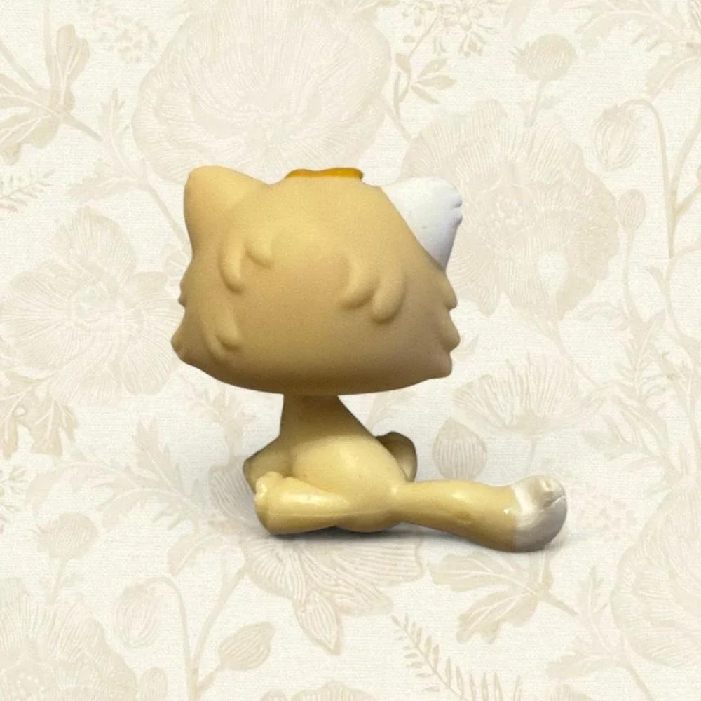 LPS 521 Persian‎ Cat Orange Eye Patch